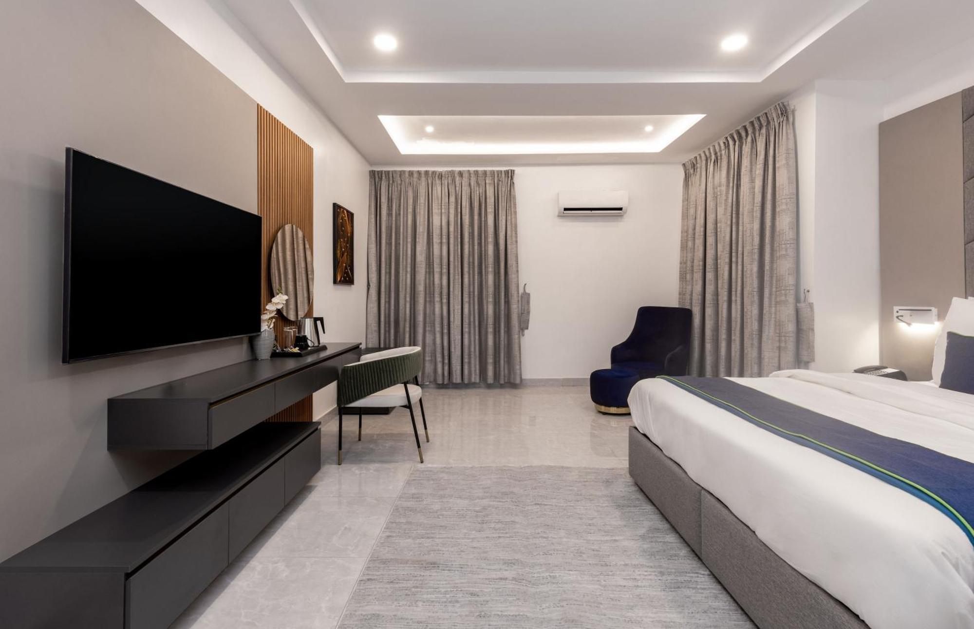 Stp Apartments อาบูจา ภายนอก รูปภาพ